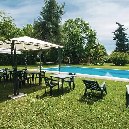 Holiday Fano